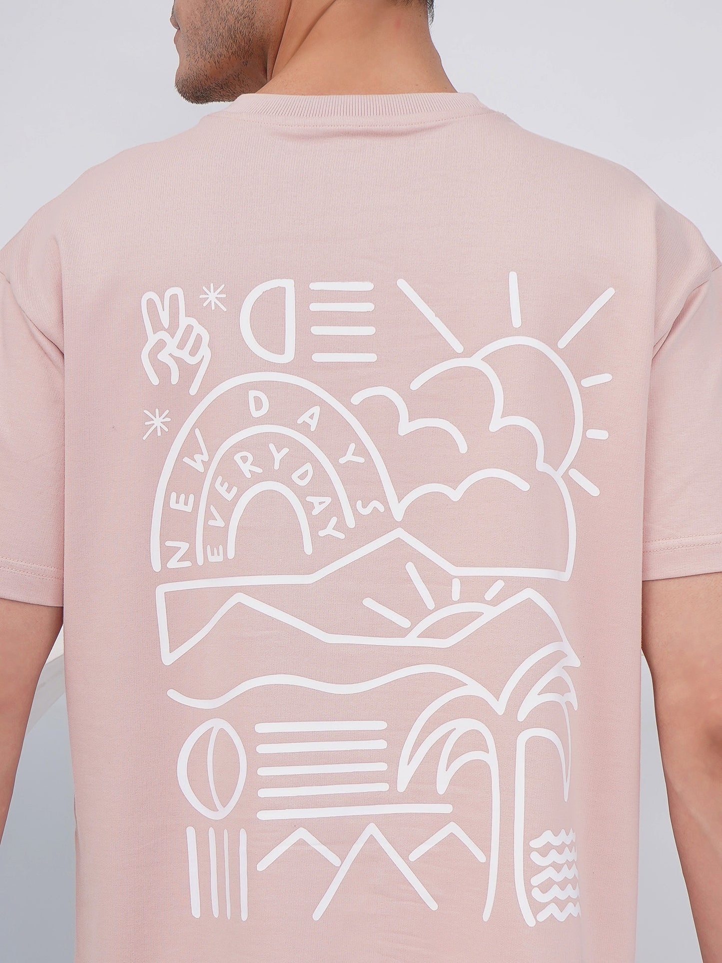 Dusty Pink Men’s Oversized Everyday Graphic T-Shirt – KMOT009