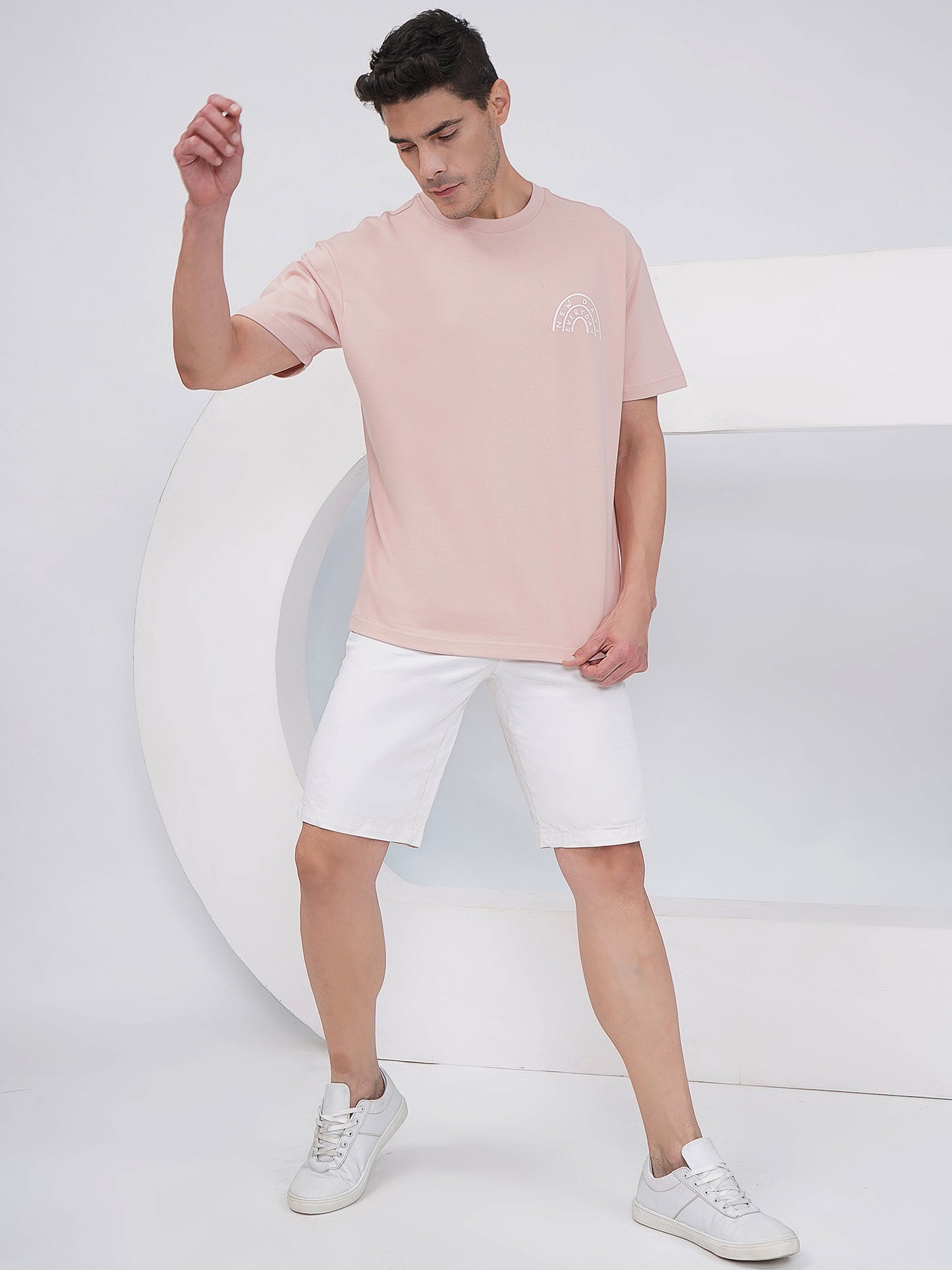 Dusty Pink Men’s Oversized Everyday Graphic T-Shirt – KMOT009