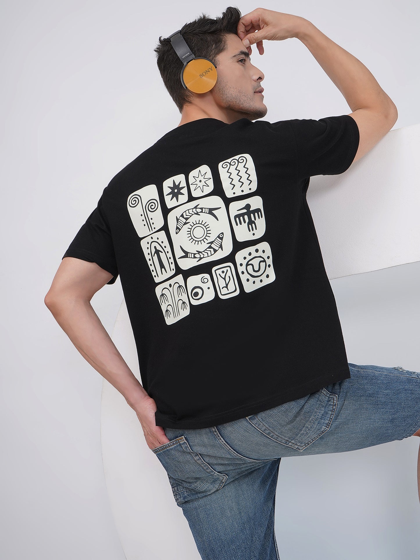 Black Men's Oversized T-Shirt with Back Print – KMOT004