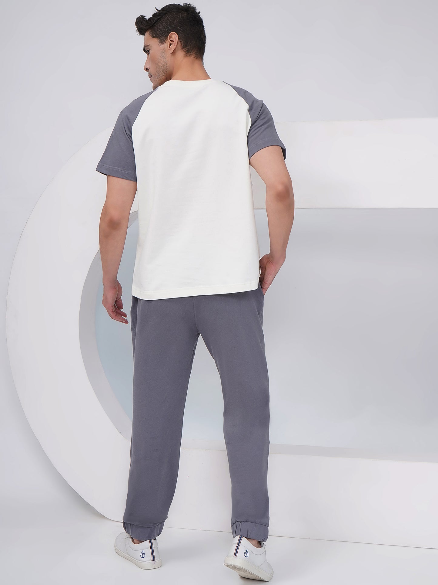 Men’s Off-White & Grey Colorblock Co-ord Set – KMCS005