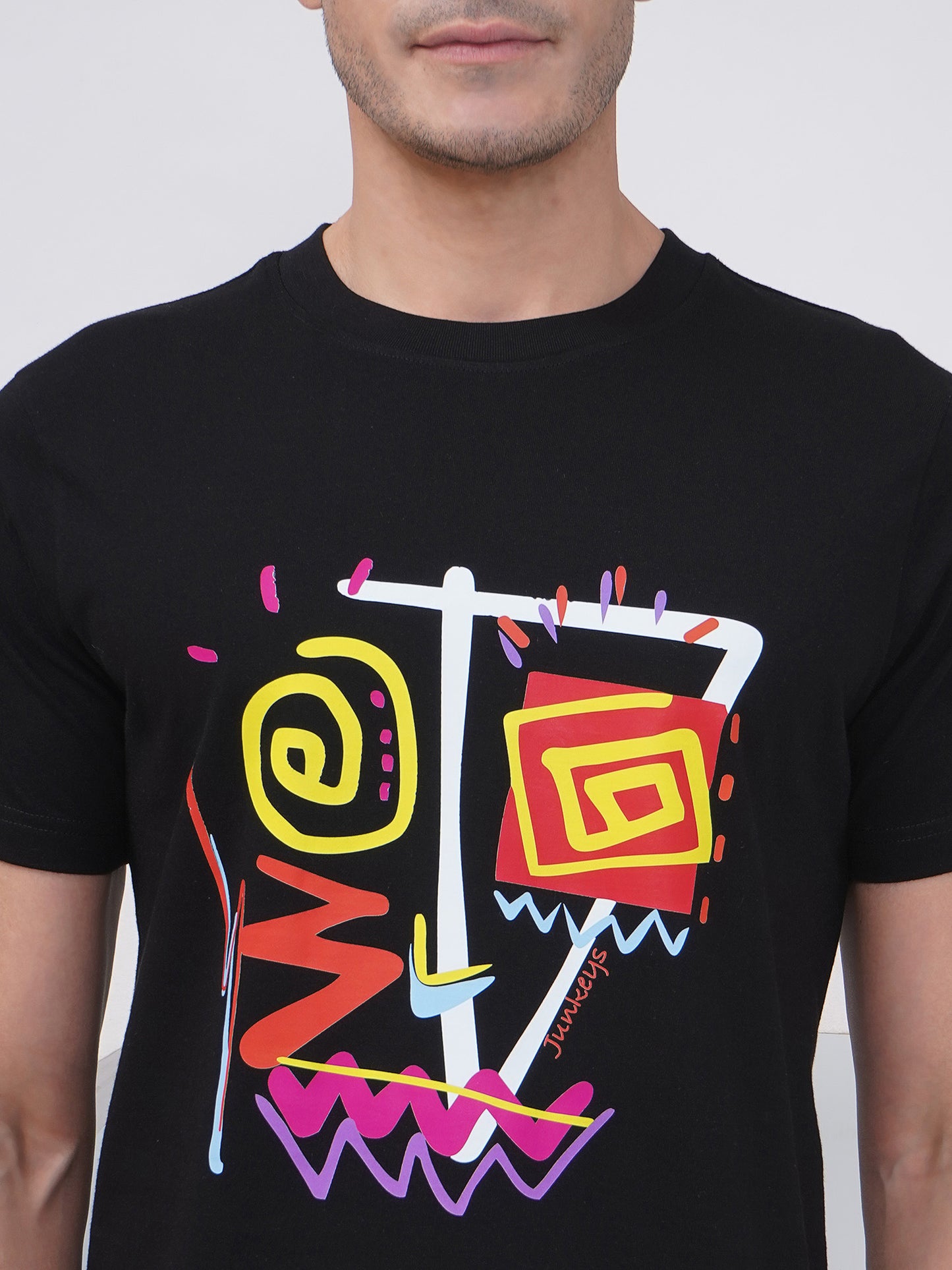 Black Men’s Graphic Print T-Shirt – KMRT002