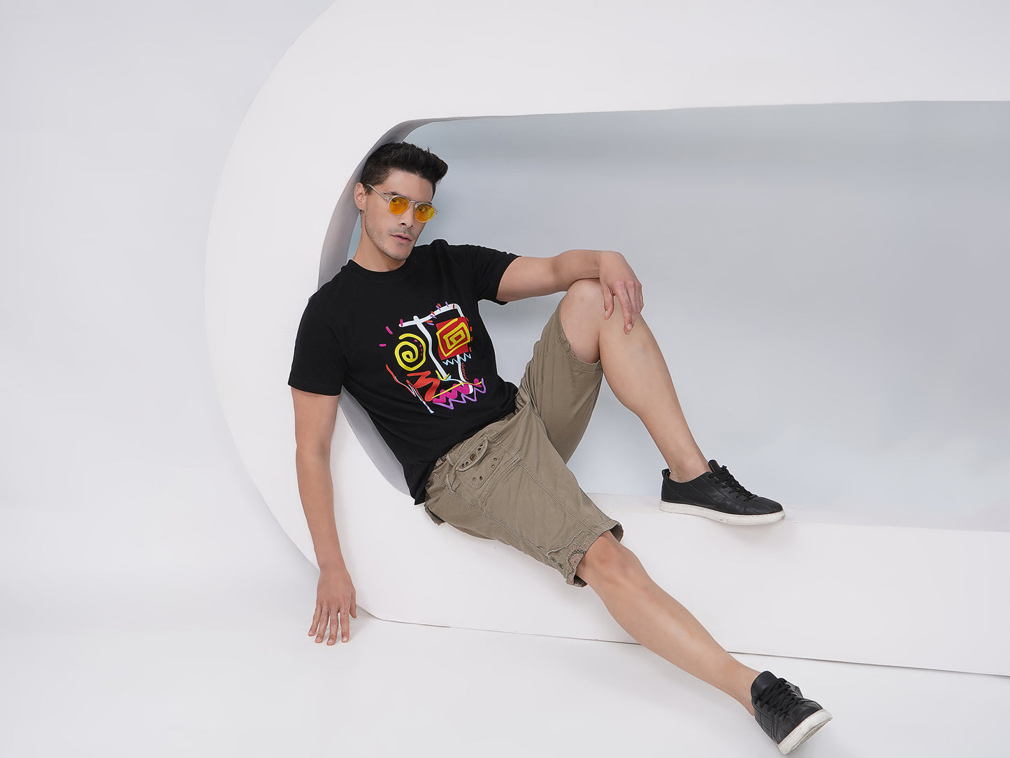 Black Men’s Graphic Print T-Shirt – KMRT002