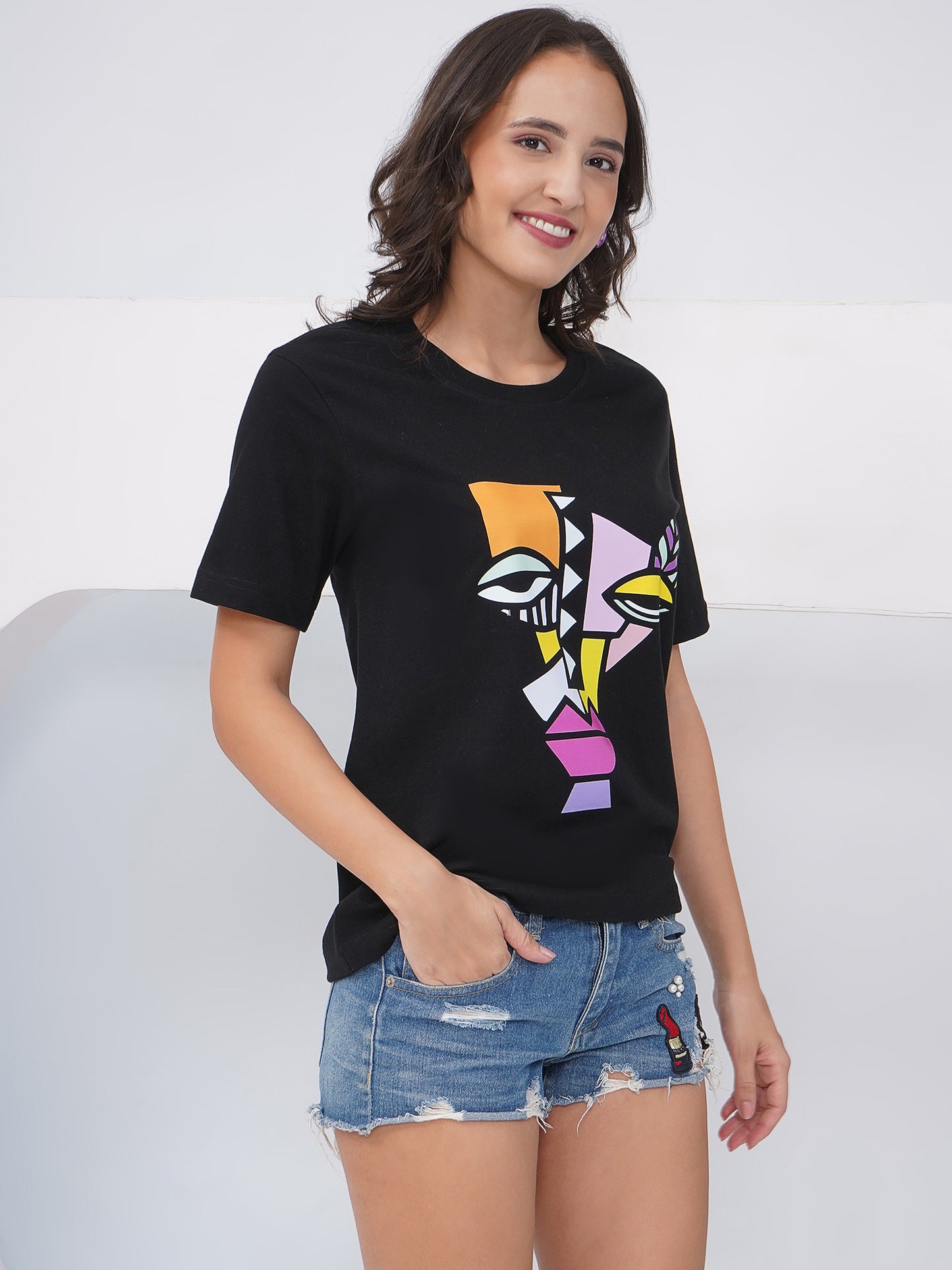 Women's Black Regular Fit Graphic T-Shirt – KWRT009