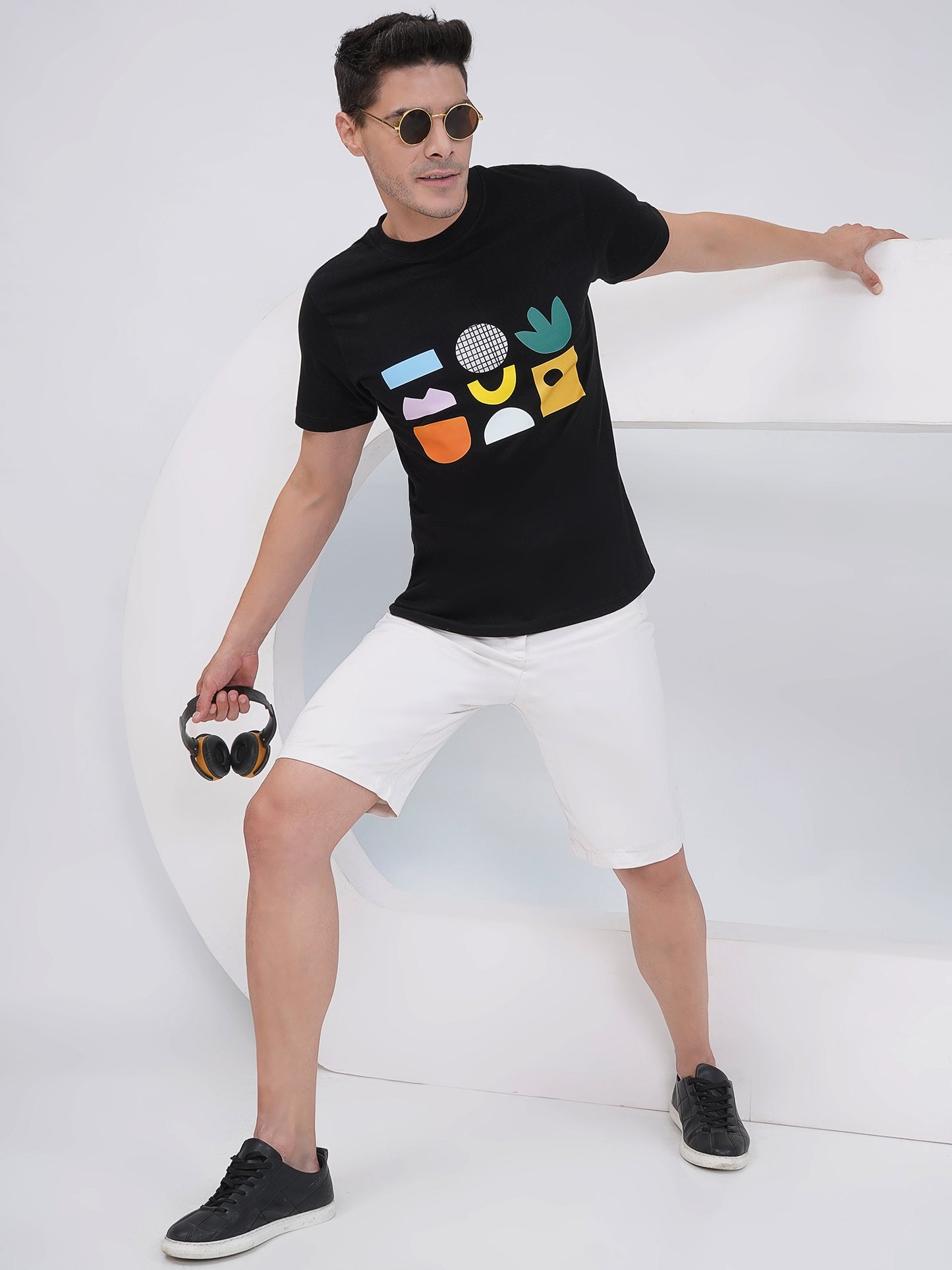 Men's Black Regular Fit Graphic T-Shirt - KMRT001