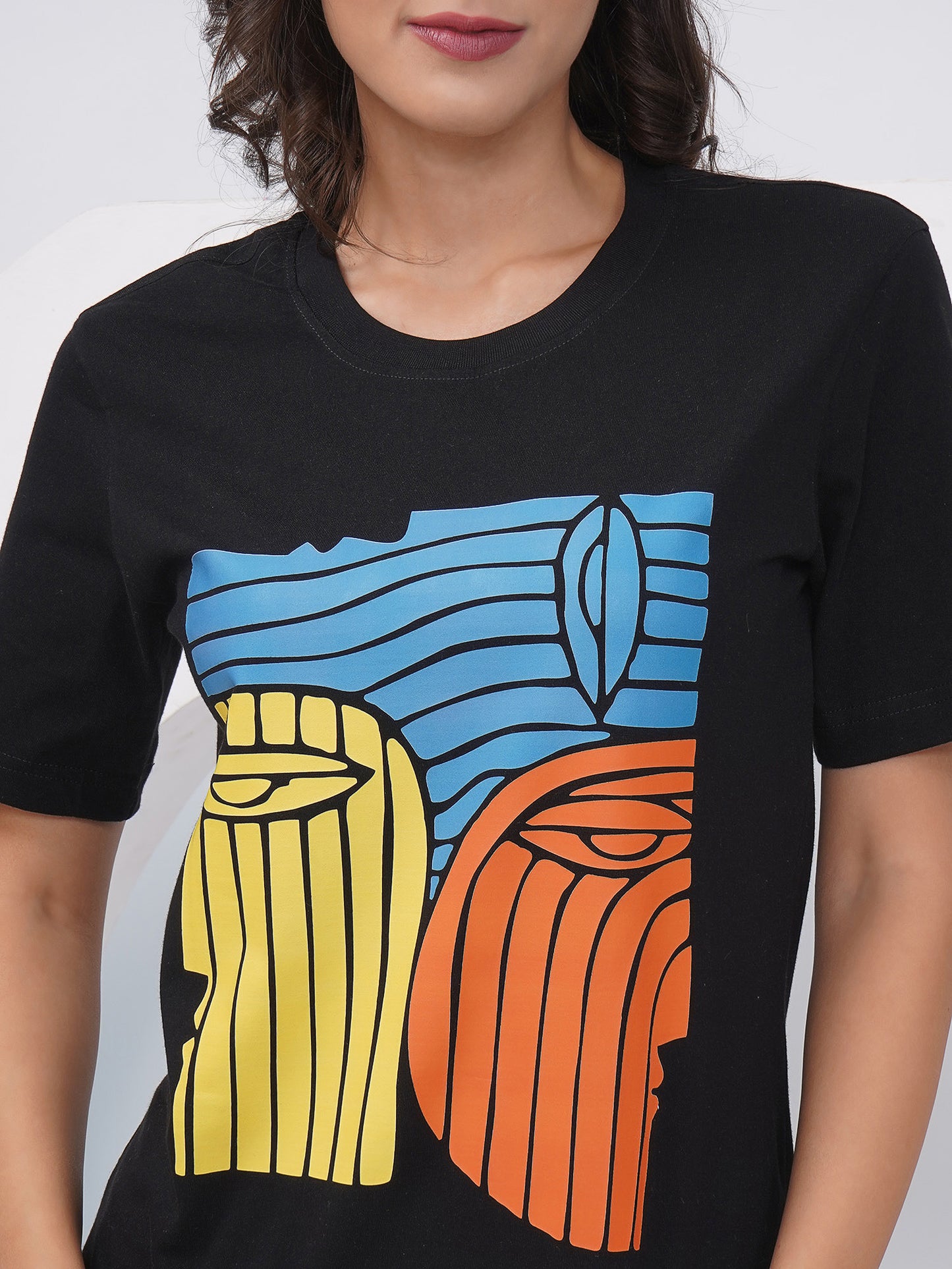 Women's Black Regular Fit Graphic T-Shirt – KWRT007