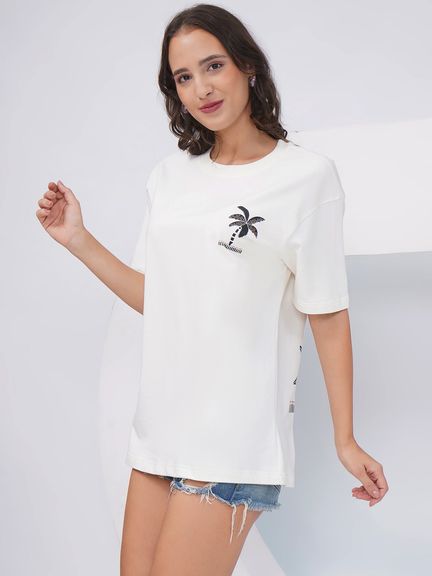 Women's Off-White Tropical Graphic Printed Oversized T-Shirt-KWOT011