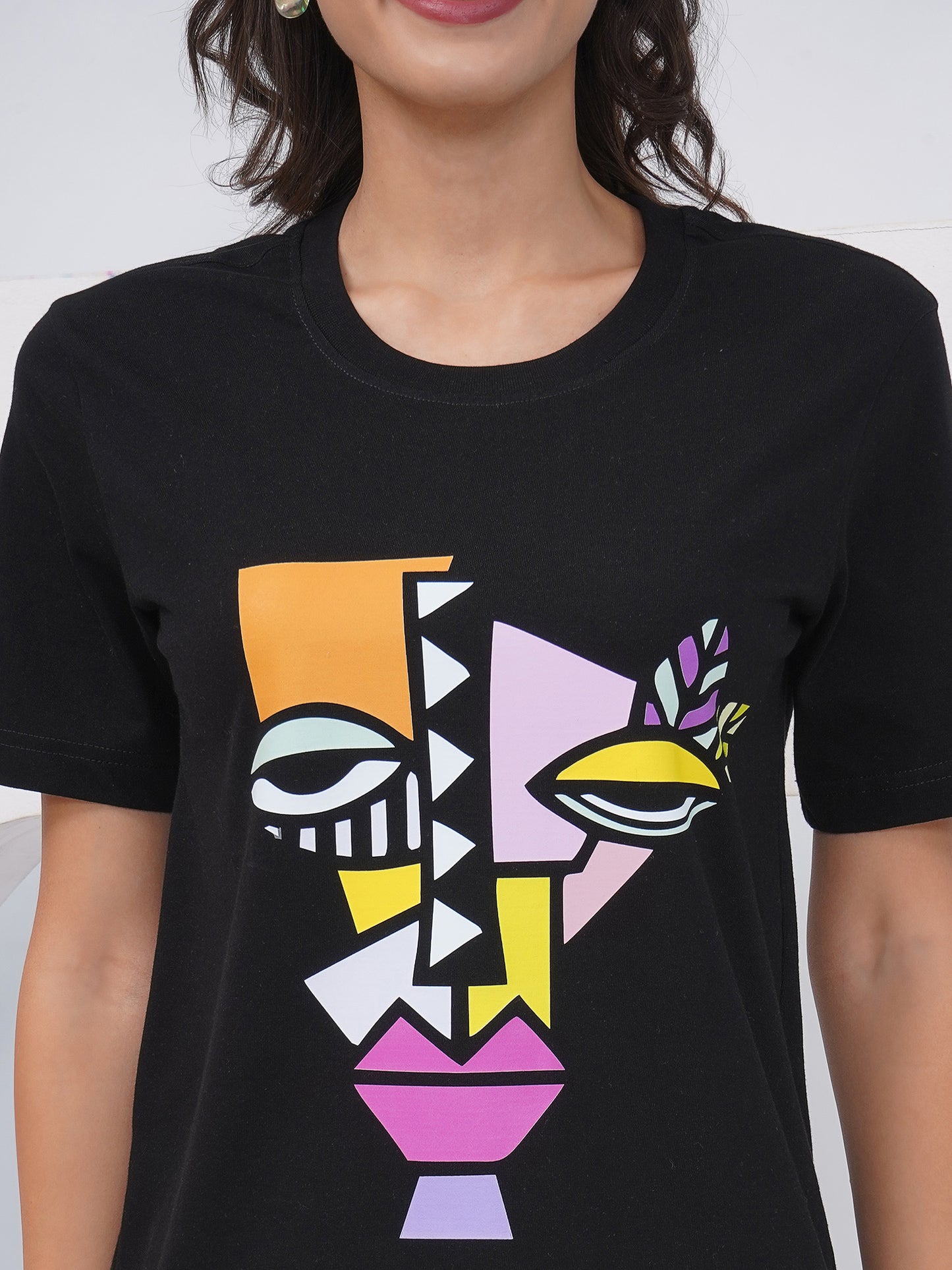 Women's Black Regular Fit Graphic T-Shirt – KWRT009