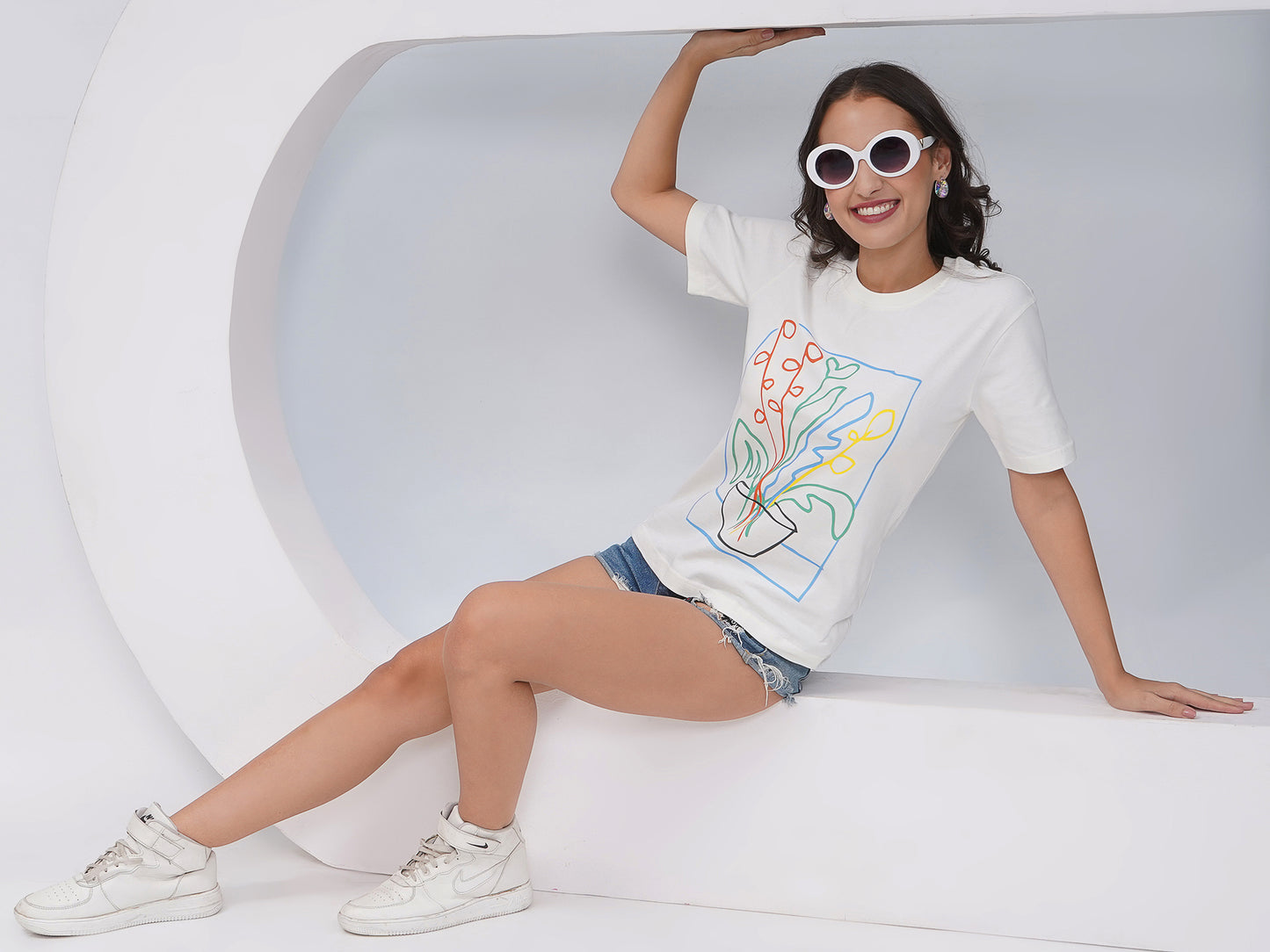 Women's Off White Graphic Printed Regular Fit T-Shirt-KWRT012